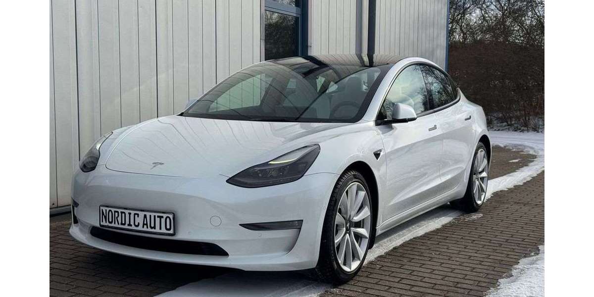 Tesla Model 3 96.500 km 26.995 &euro; Güstrow 18273