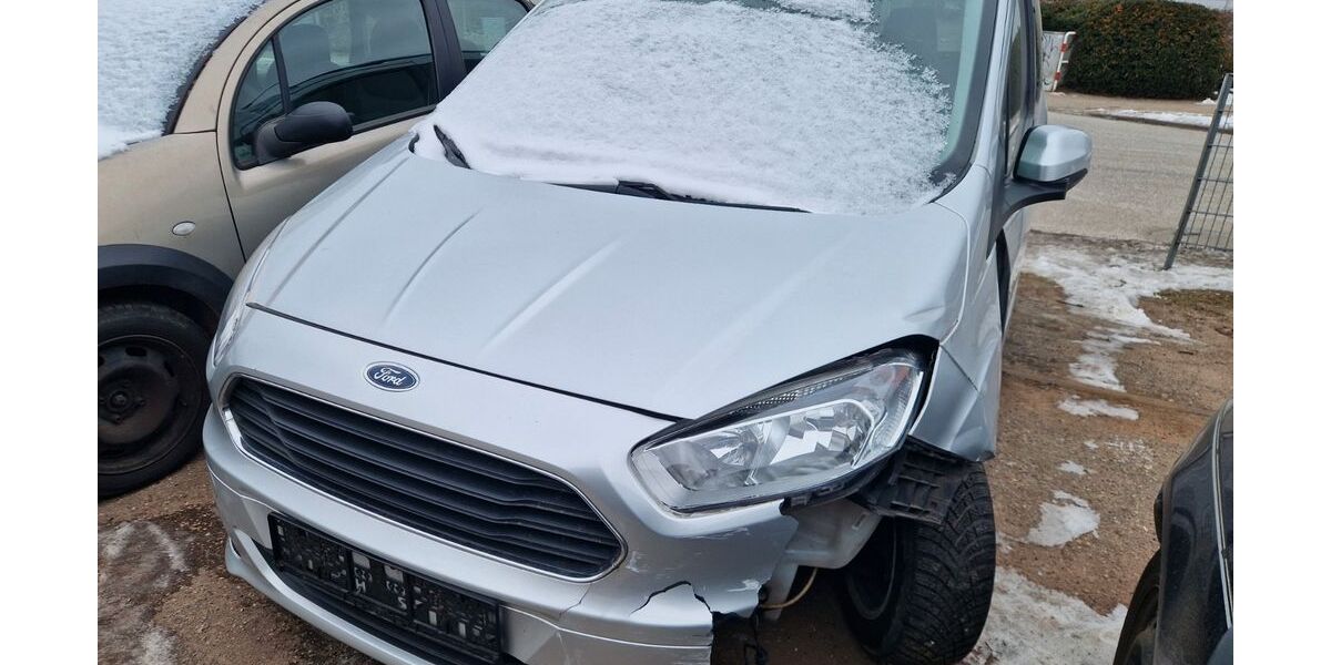 Ford Tourneo Courier 73.007 km 4.900 &euro; Neustadt in Holstein 23730