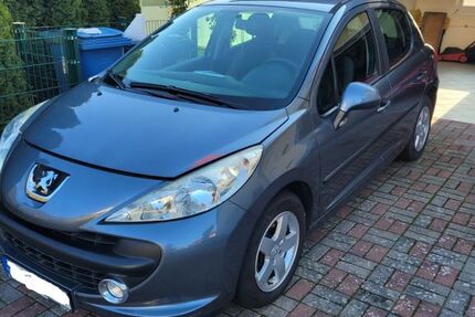 Peugeot 207 189.000 km 2.300 &euro; Spesbach 66882