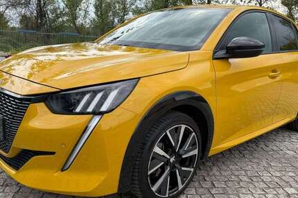 Peugeot 208 54.000 km 14.990 &euro; Oppenheim 55276