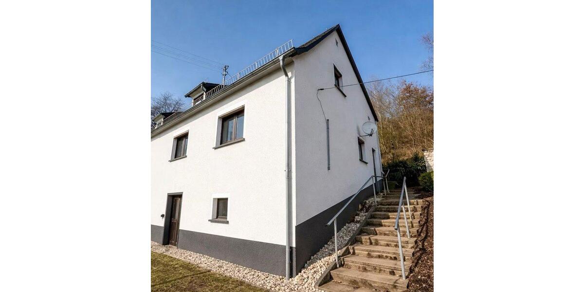 Doppelhaushälfte Steinebach/Sieg Sieg - 7 Zimmer, 129 m&sup2;, 930&euro; | Angebot:26256621