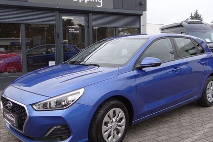 Hyundai i30 79.980 km 12.590 € Roth 91154