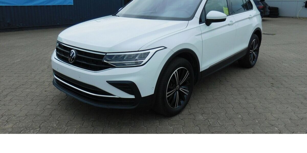 VW Tiguan 1.5 Life Active Klima TSI Navi 46.000 km 22.990 &euro; Vordorf 38533