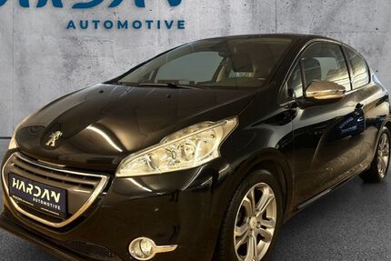Peugeot 208 102.627 km 4.990 &euro; Minden 32427