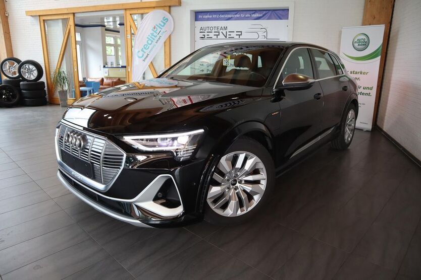 Audi e-tron 27.472 km 39.990 € Lastrup 49688