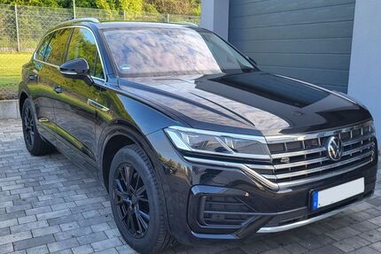 VW Touareg 74.200 km 39.900 &euro; Eschweiler 52249
