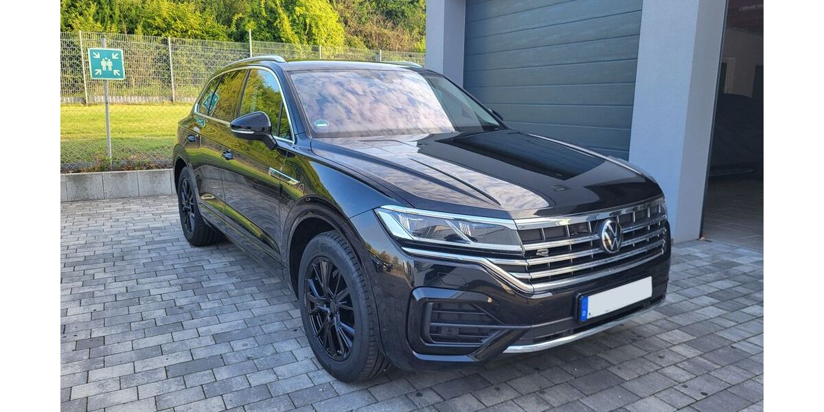 VW Touareg 74.200 km 39.900 &euro; Eschweiler 52249