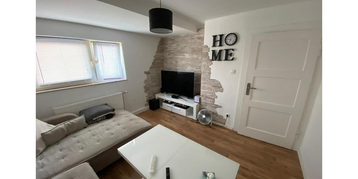 Dachgeschoßwohnung Petersberg - 3 Zimmer, 53 m&sup2;, 590&euro; | Angebot:26322083