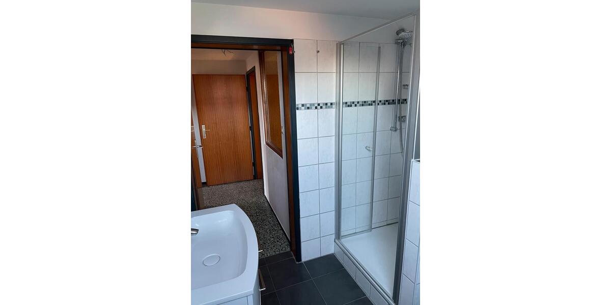 Dachgeschoßwohnung Drochtersen - 5 Zimmer, 110 m&sup2;, 1.400&euro; | Angebot:25992616