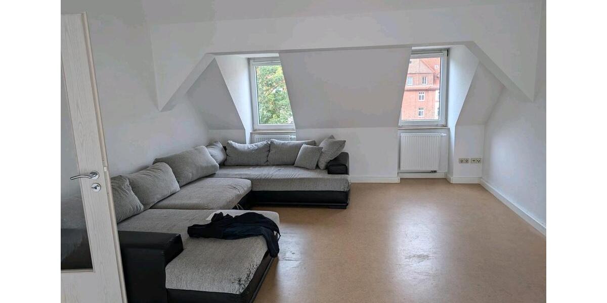 Dachgeschoßwohnung Jena - 2 Zimmer, 67 m&sup2;, 599&euro; | Angebot:25369394