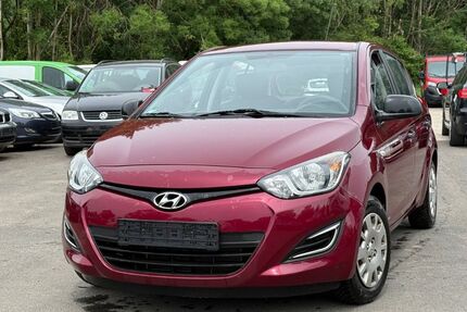 Hyundai i20 238.000 km 1.600 &euro; Bitburg 54634