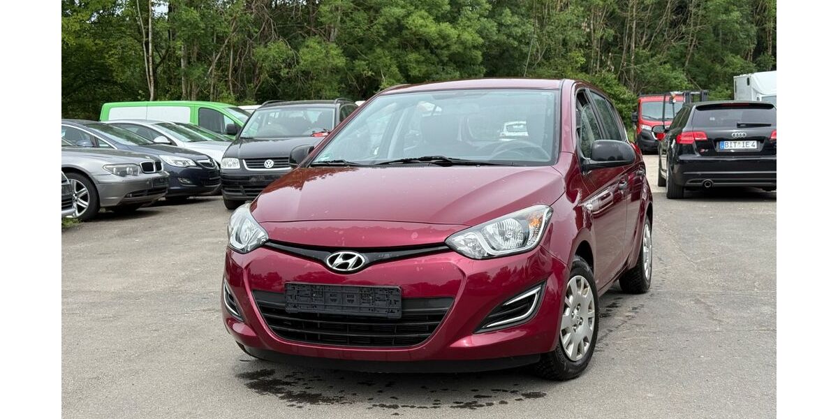 Hyundai i20 238.000 km 1.600 &euro; Bitburg 54634