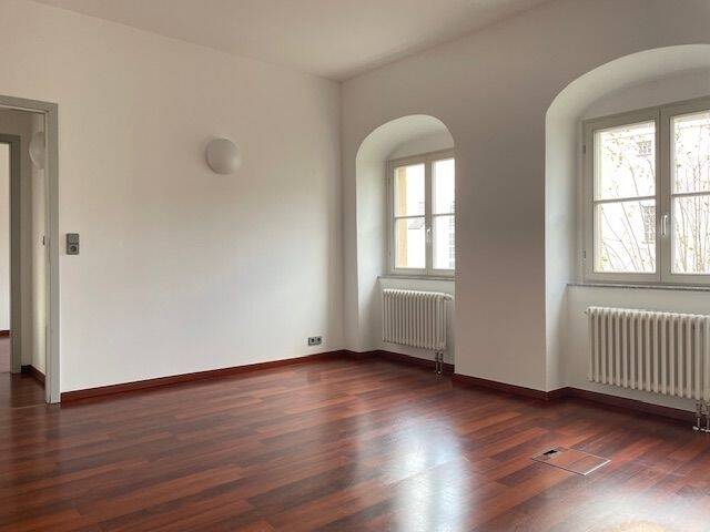 Gewerbeobjekt Eisenach - 4 Zimmer, 123 m&sup2;, 865&euro; | Angebot:25836592