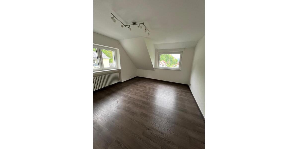 Dachgeschoßwohnung Rotenburg an der Fulda - 1 Zimmer, 86 m&sup2;, 800&euro; | Angebot:26235581