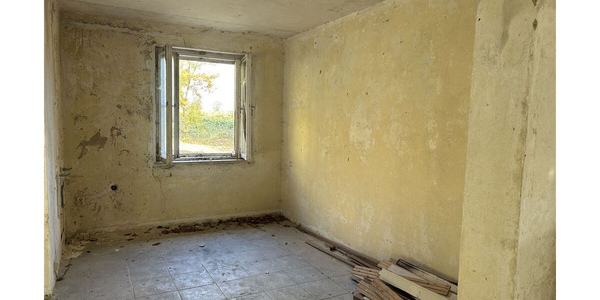 Bestandsimmobilie mit großem Gestaltungsspielraum, bereit für Ihre Vision - Einfamilienhaus Petershagen | Angebot:25925491