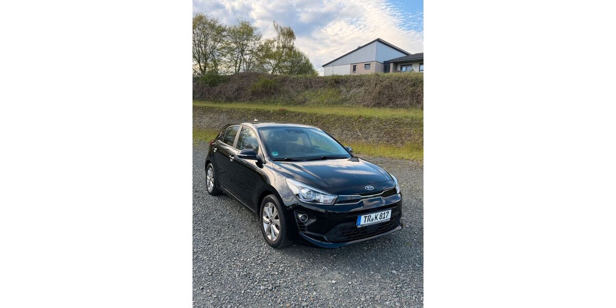 Kia Rio 63.000 km 13.950 &euro; Hilscheid 54426