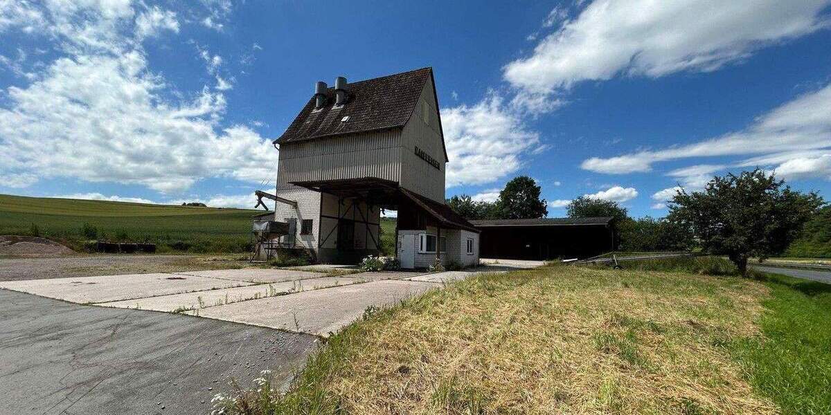 Gewerbeobjekt Sontra - Berneburg Berneburg - 220.000&euro; | Angebot:25724150