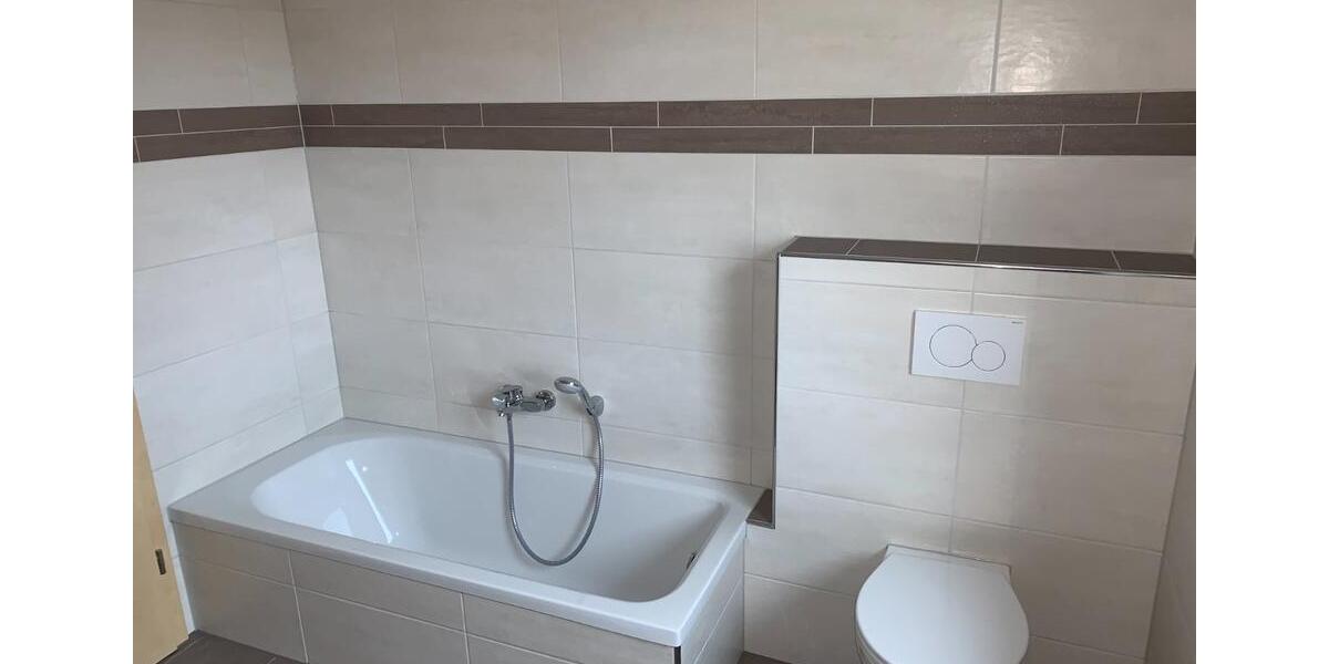 Etagenwohnung Bad Rodach - 4 Zimmer, 136 m&sup2;, 1.280&euro; | Angebot:24756986