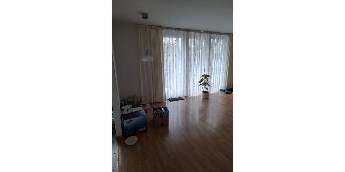 Etagenwohnung Siegen - 4 Zimmer, 84 m&sup2;, 756&euro; | Angebot:26254897