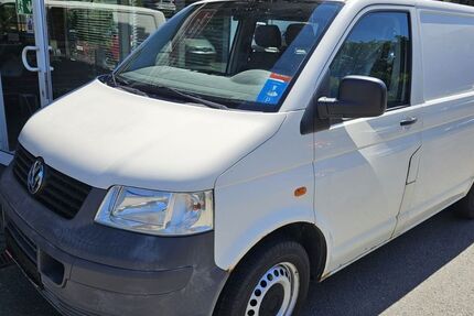 VW T5 Transporter 305.987 km 3.990 &euro; Frankenberg 09669