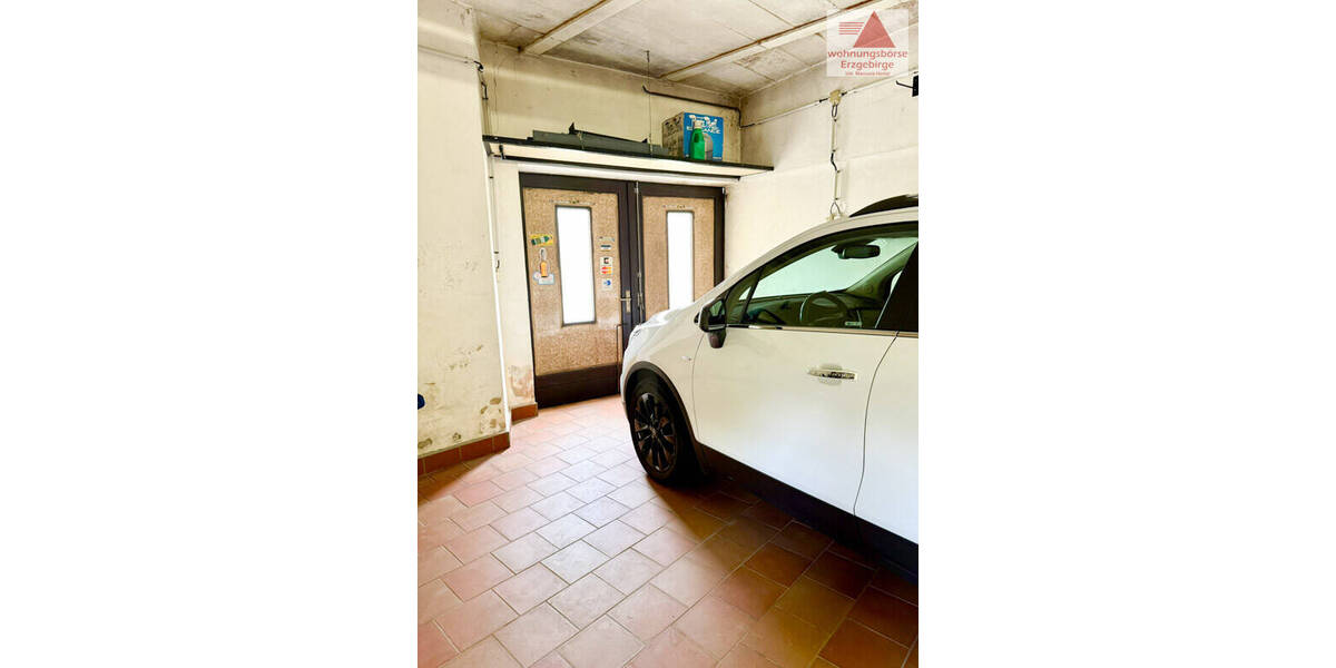 Mehrfamilienhaus, Wohnhaus Scharfenstein Scharfenstein - 9 Zimmer, 231 m&sup2;, 120.000&euro; | Angebot:25688237