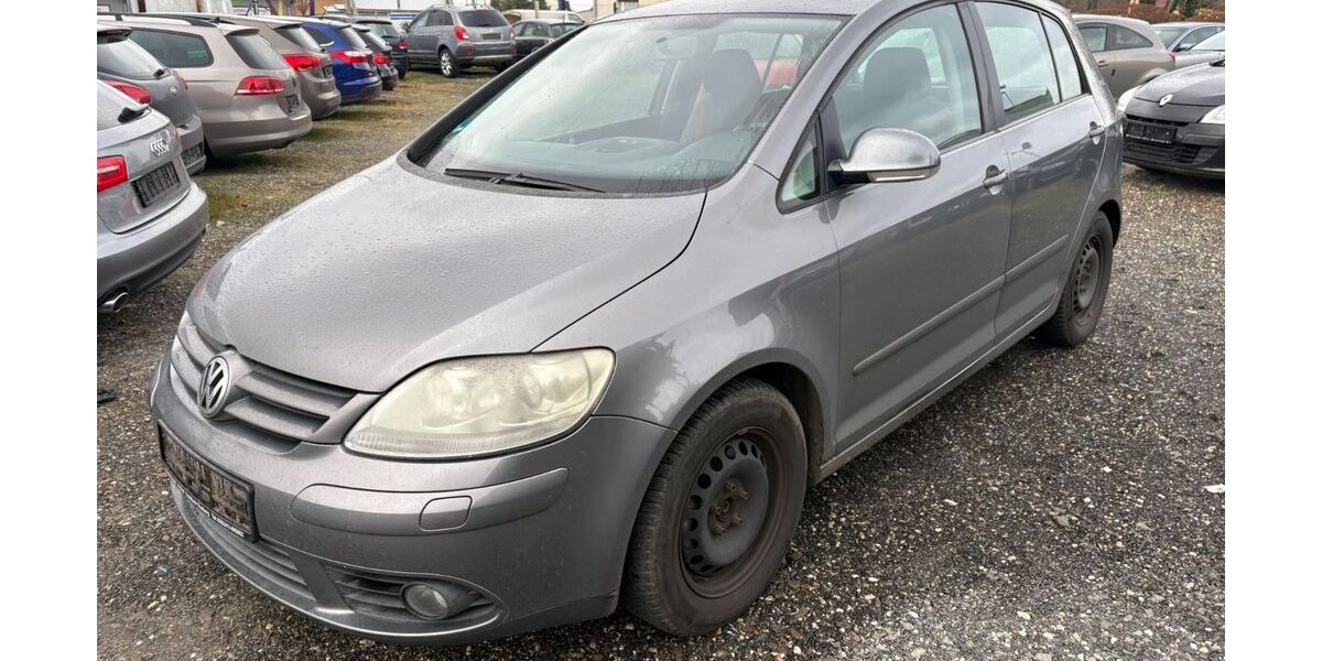 VW Golf 447.685 km 1.390 &euro; Elsterwerda 04910