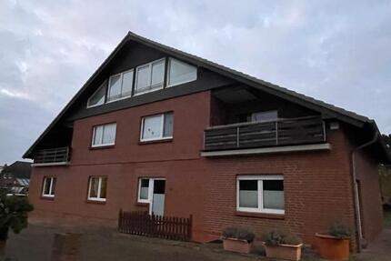 Wohnung Pinnow - 2.5 Zimmer, 80 m&sup2;, 800&euro; | Angebot:26278629