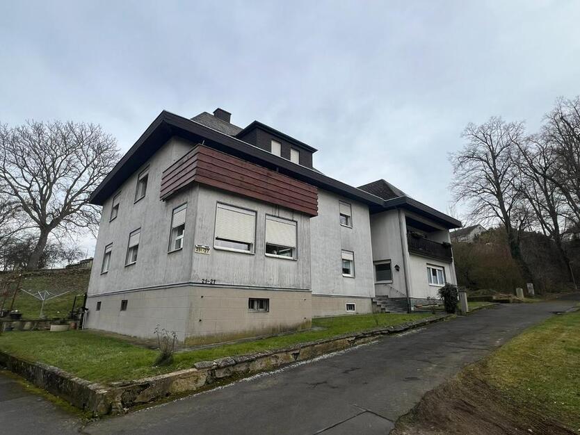 Wohnhaus mit 6 Einheiten und ca. 550 m² Wohnfläche zimmer