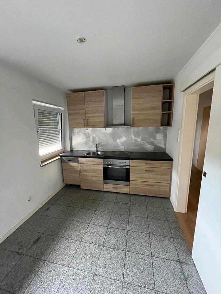 3 person shared apartment