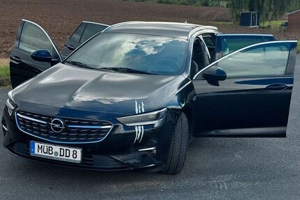 Opel Insignia 88.600 km 16.000 € Marktleugast 95352