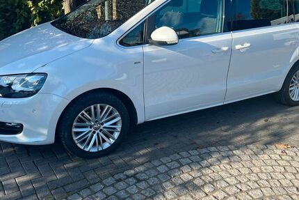 VW Sharan 136.100 km 17.600 &euro; Overath 51491