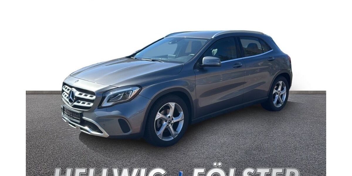 Mercedes-Benz GLA 180 27.000 km 22.490 &euro; Kellinghusen 25548