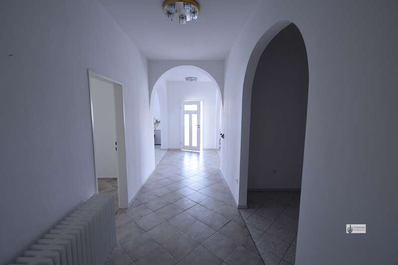 Hauptverkehrsstr. Sulingen: Bürohaus+Gewerbehalle teilbar schnelle Datenleitung+ viele Parkplätze - Gewerbeobjekt Sulingen | Angebot:25416947