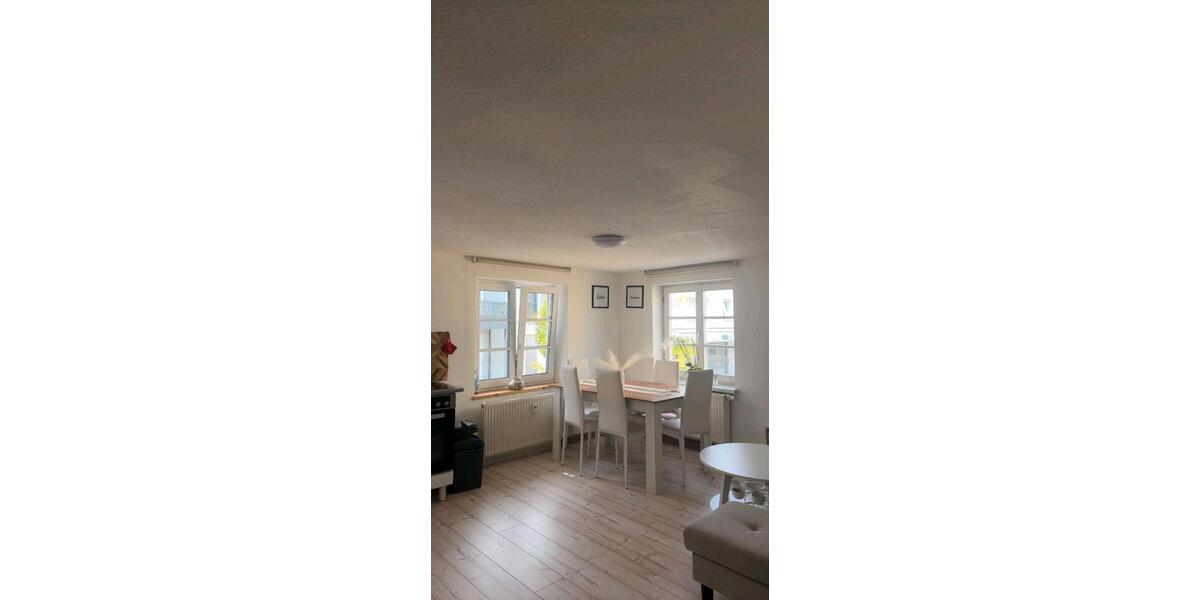 Etagenwohnung Krumbach (Schwaben) - 2 Zimmer, 42 m&sup2;, 670&euro; | Angebot:26661531