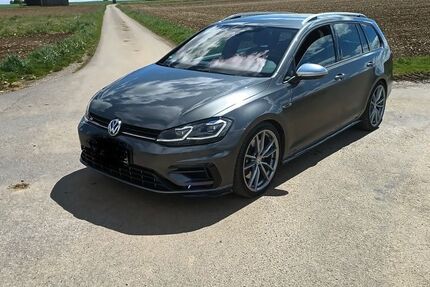 VW Golf 110.000 km 24.850 &euro; Löffingen 79843