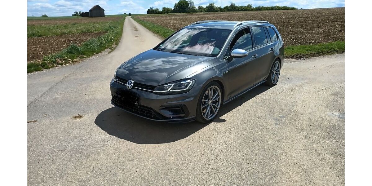 VW Golf 110.000 km 24.850 &euro; Löffingen 79843