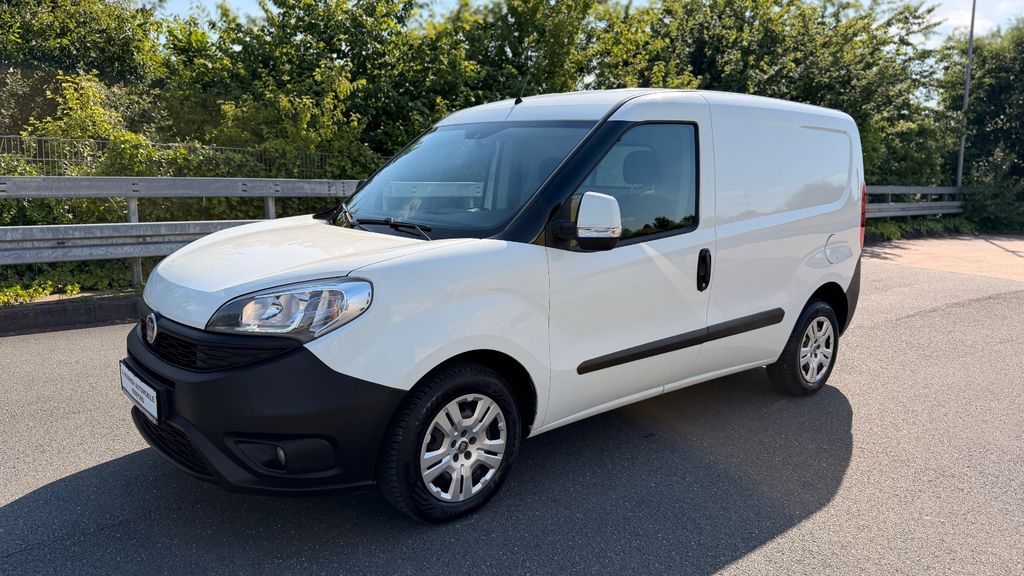 Fiat Doblo 91.000 km 9.490 &euro; Herford 32052