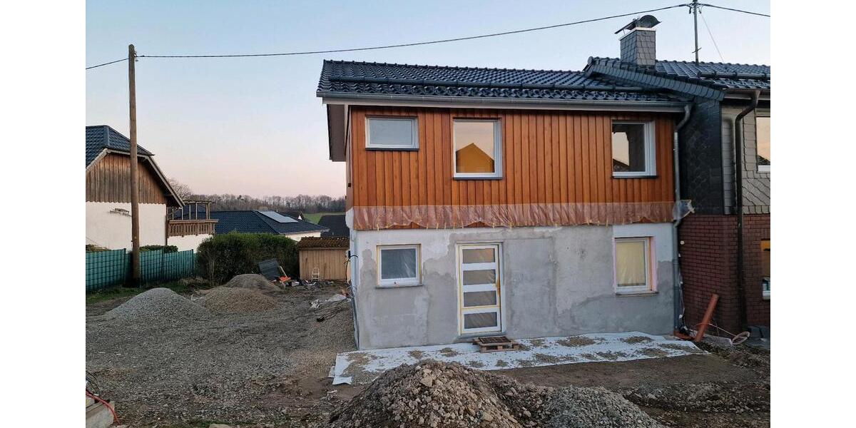 Doppelhaushälfte Reichshof - 4 Zimmer, 125 m&sup2;, 1.500&euro; | Angebot:25894109