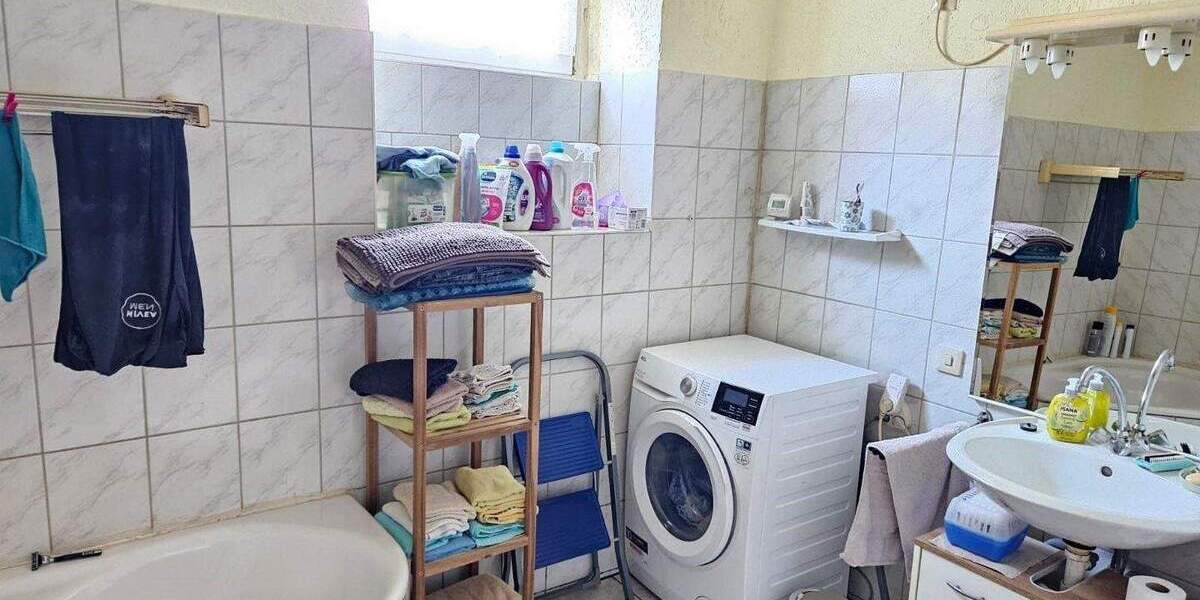 Einfamilienhaus Salzatal Beesenstedt - 5 Zimmer, 130 m&sup2;, 75.000&euro; | Angebot:25709126