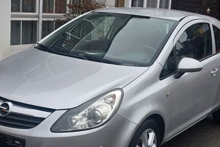 Opel Corsa 83.000 km 4.200 &euro; Coburg 96450