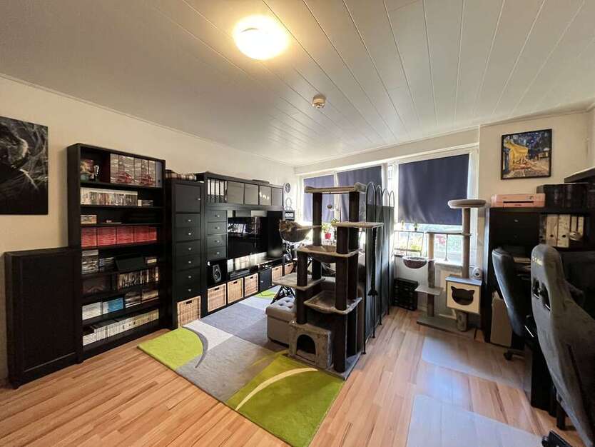 Wohnung zum Kaufen in Düsseldorf 285.000 € 73.39 m² 3 zimmer