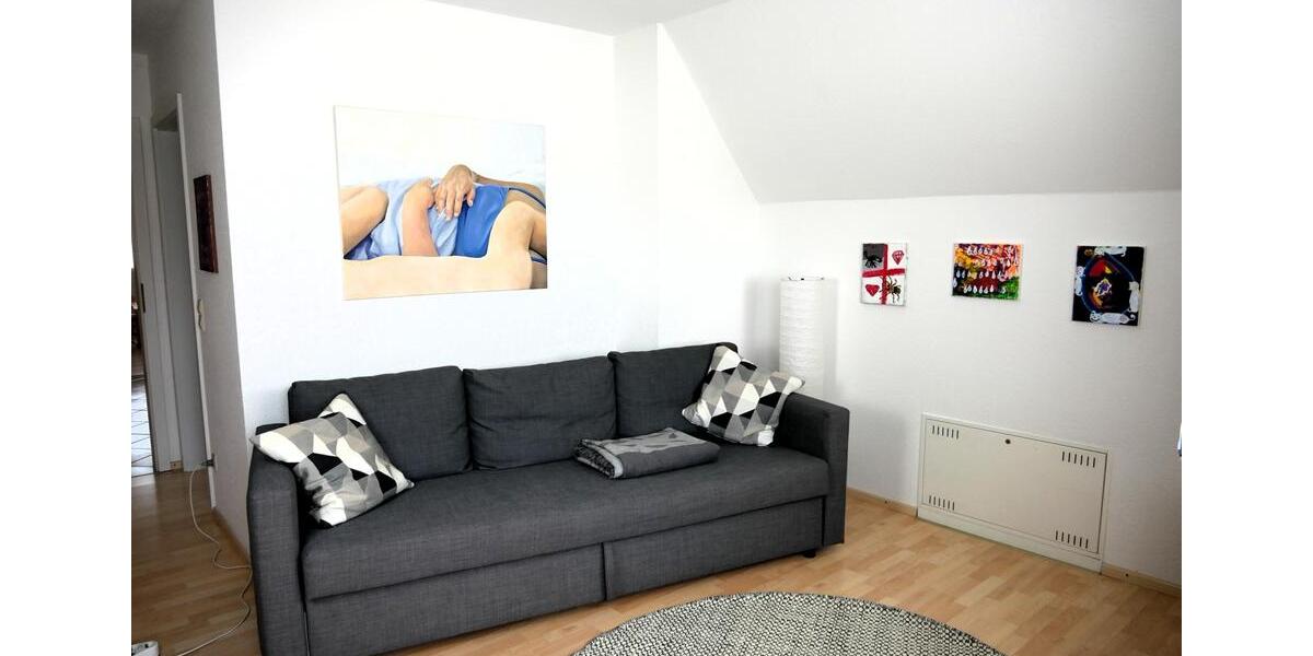 Dachgeschoßwohnung Villingen-Schwenningen Schwenningen - 2 Zimmer, 53 m&sup2;, 85&euro; | Angebot:26398200