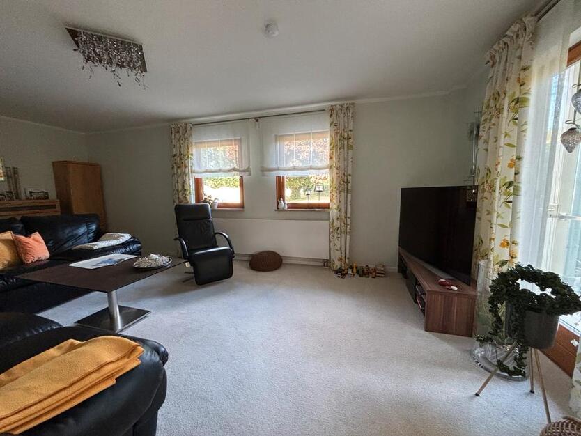 Einfamilienhaus in ruhiger Lage mit großen Garten zimmer