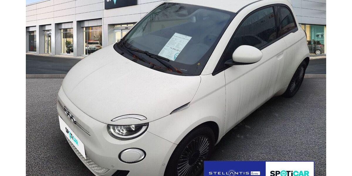 Fiat 500e 27.364 km 19.890 &euro; Hamburg 22457