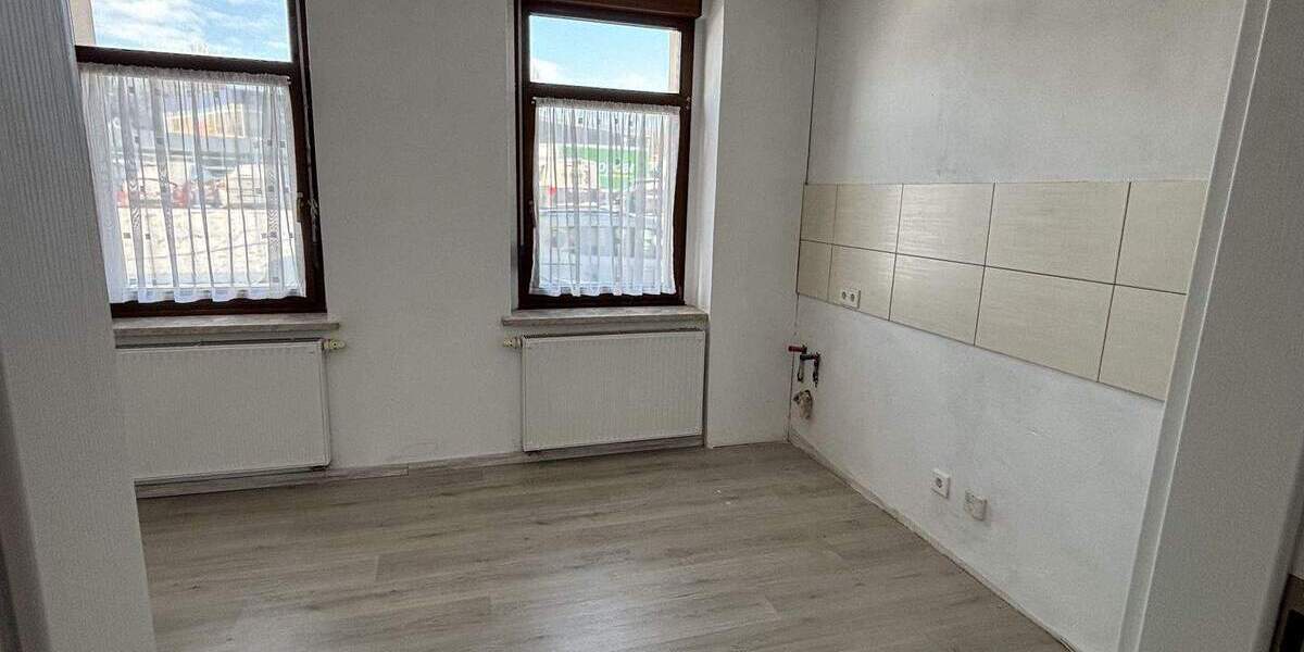 Etagenwohnung Werdau Leubnitz - 3 Zimmer, 90 m&sup2;, 60.000&euro; | Angebot:24623000