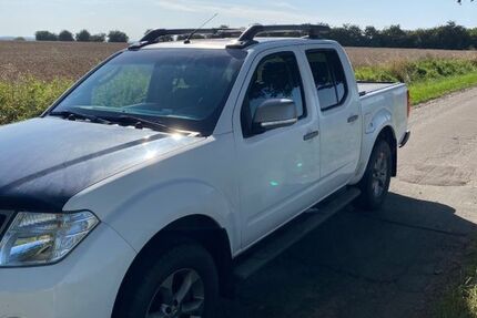 Nissan Navara 211.000 km 12.000 &euro; Oldenburg in Holstein 23758