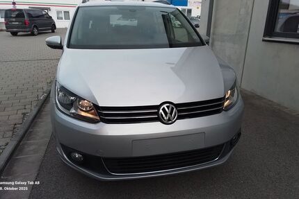 VW Touran 256.000 km 7.400 € Hemau 93155