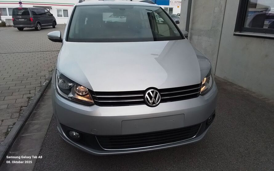 VW Touran 256.000 km 7.400 € Hemau 93155