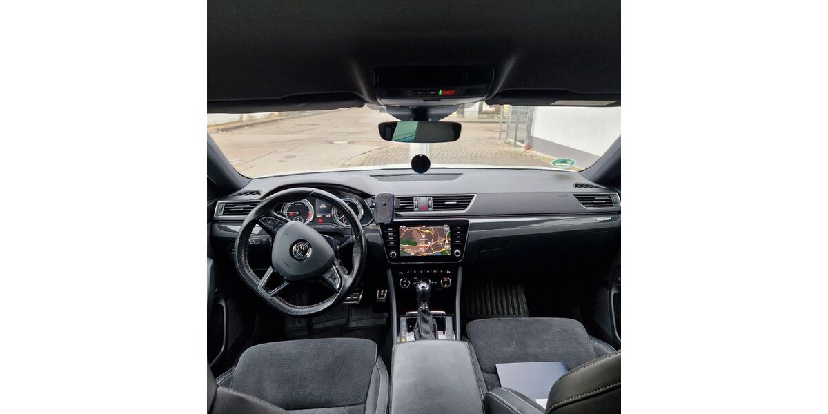 Skoda Superb 176.000 km 17.999 &euro; Gunzenhausen 91710