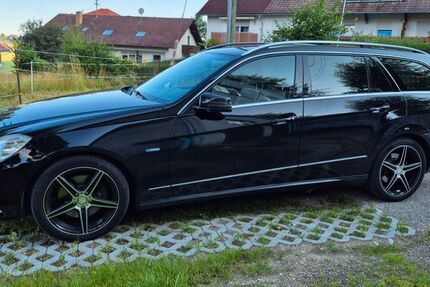 Mercedes-Benz 350 325.068 km 9.500 &euro; Oberostendorf 86869